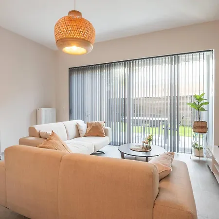 Brand New With Garden And Parking Apartment