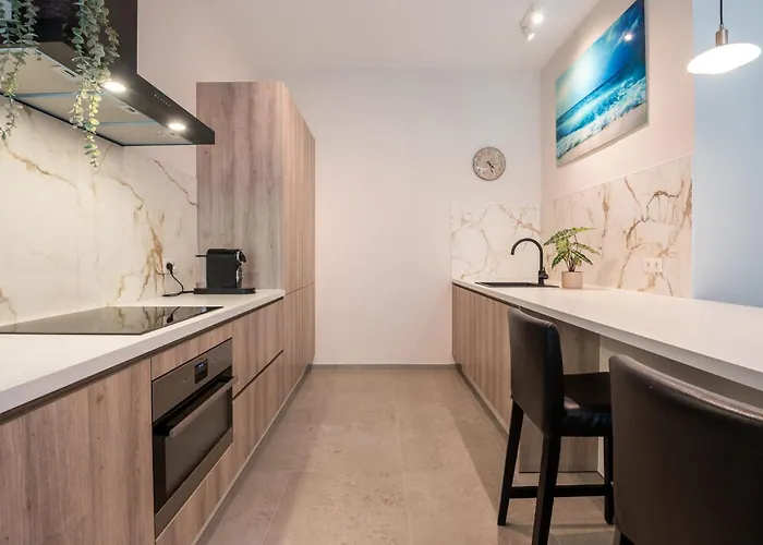 Apartment Brand New With Garden And Parking